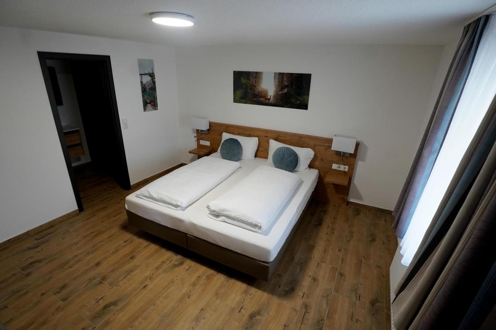 Hotel 7 Winden Spaichingen Bagian luar foto